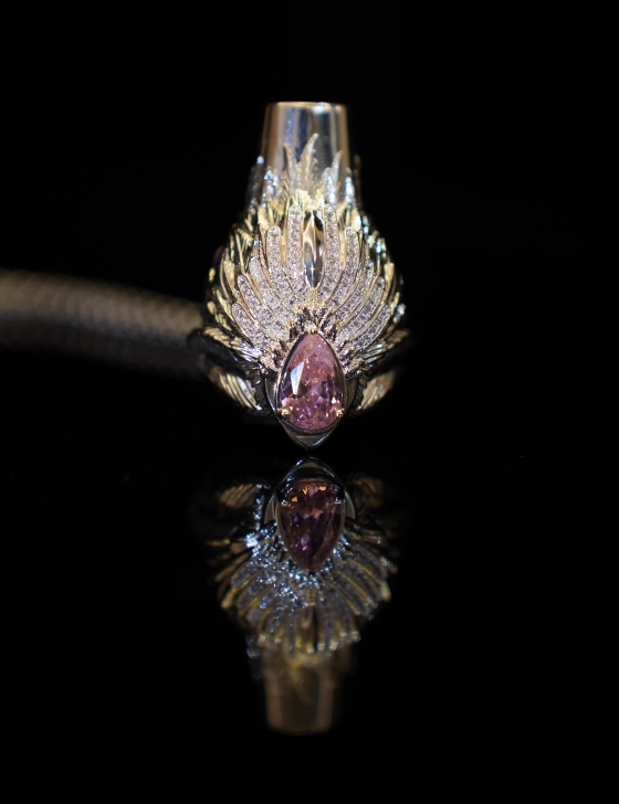 Krystal Queen of Egypt Hookah Tip – Handcrafted, 18K Gold Plated, Luxury Mouthpiece Design