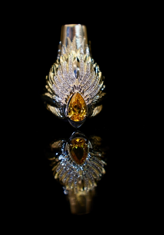 Krystal Queen of Egypt Hookah Tip – Handcrafted, 18K Gold Plated, Luxury Mouthpiece Design